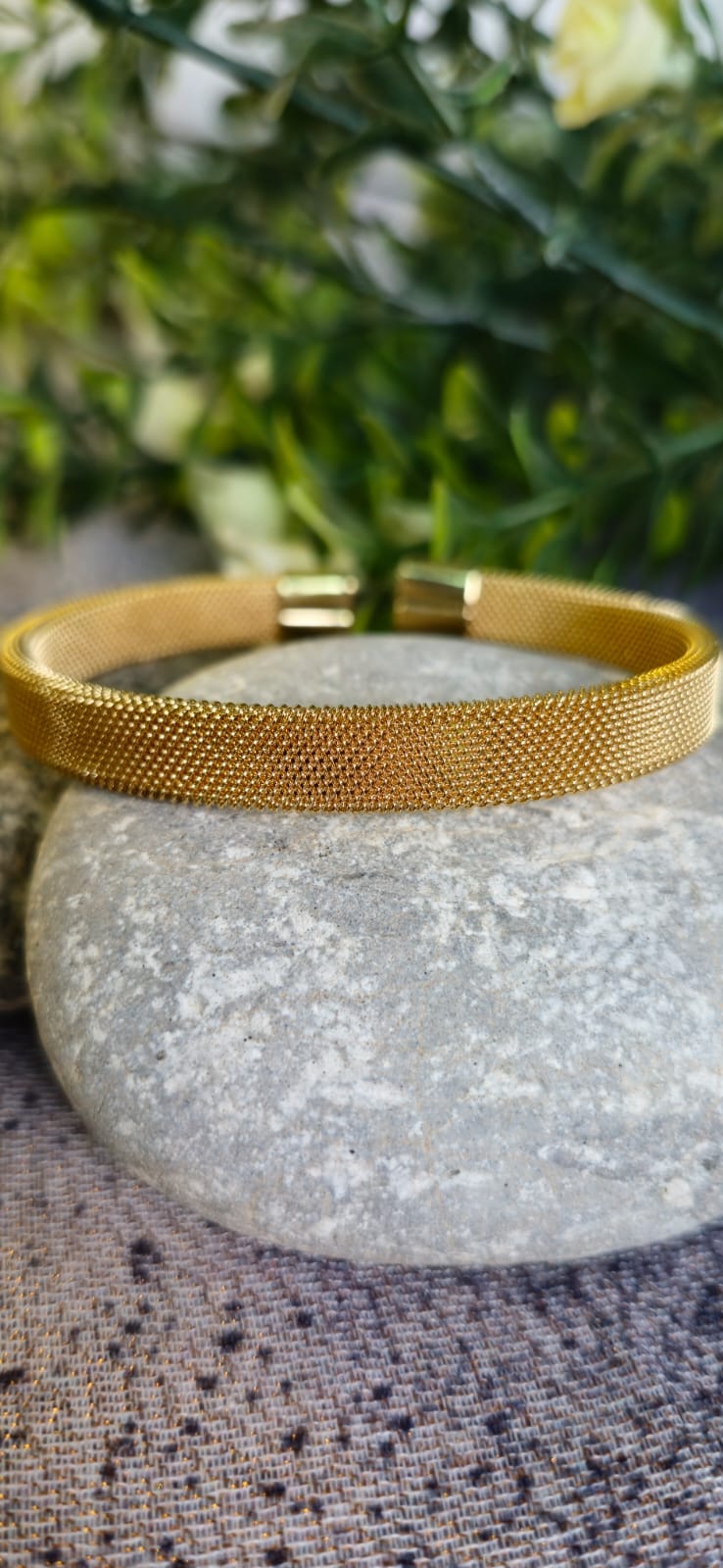 Luxury Gold Mesh Handcuff