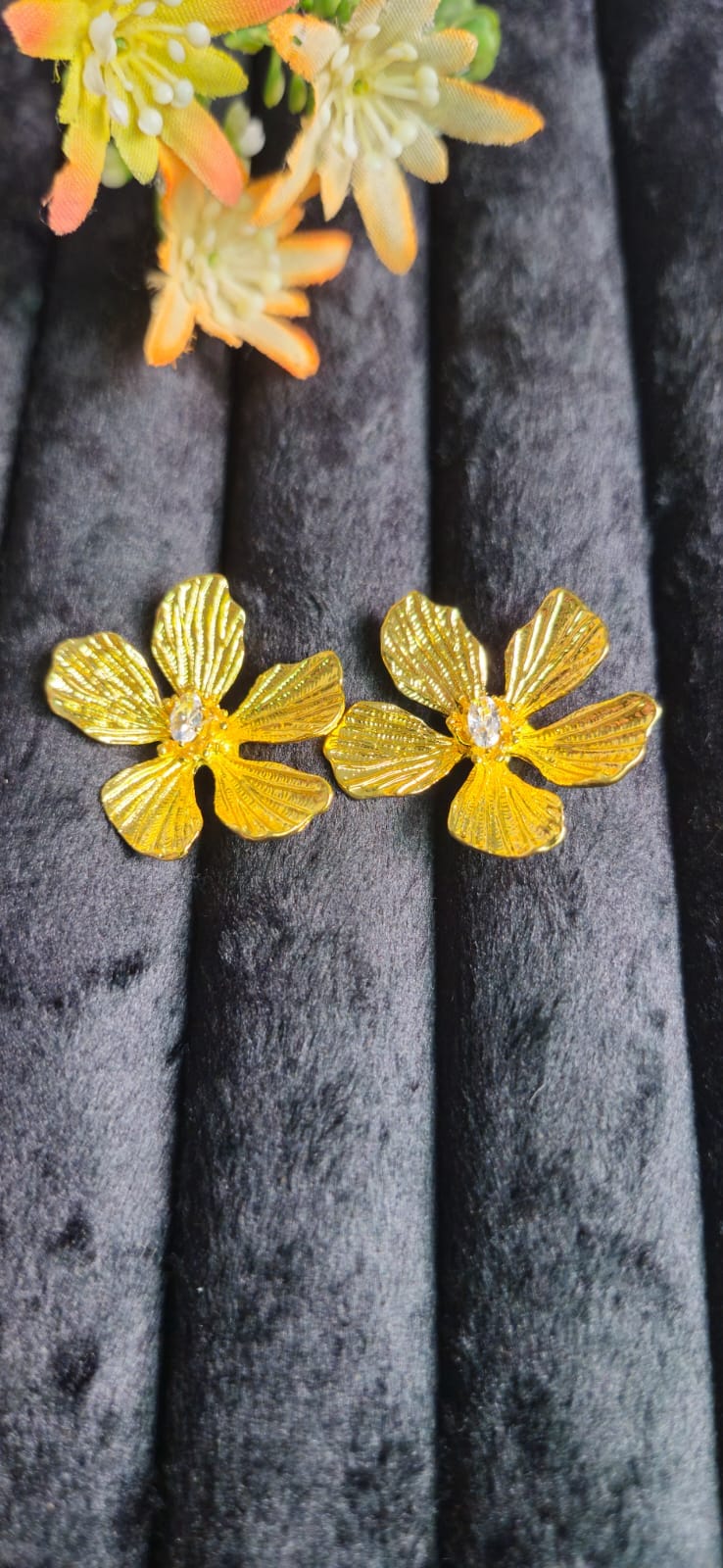 Big Floral Earrings with Zircon