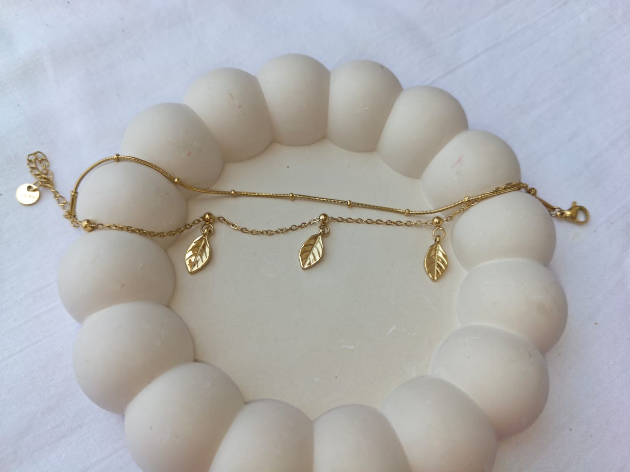 Minimalist Double-Layered Leaf Charm Stainless Steel Bracelet (Gold Plated)