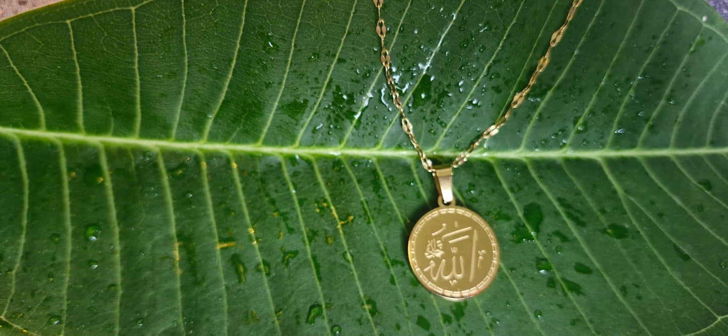 Allah and Ayat ul Kursi Engraved Two Side Calligraphy Necklace