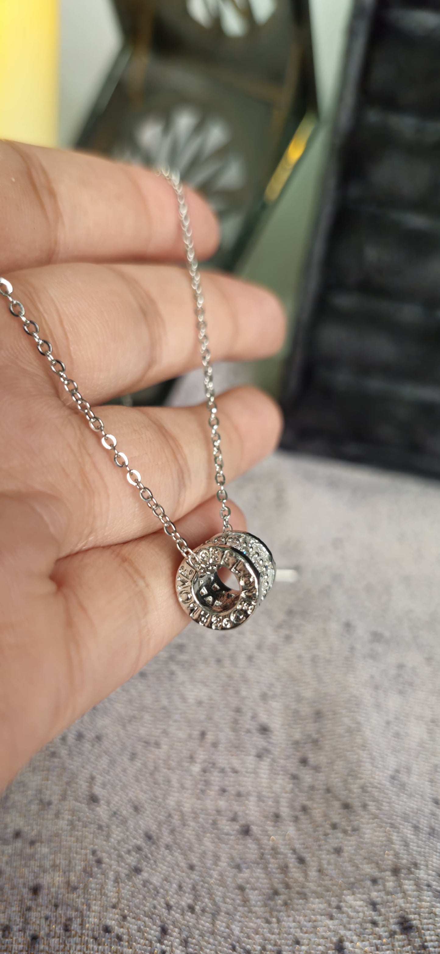 Luna Spark Barrel Necklace – Silver