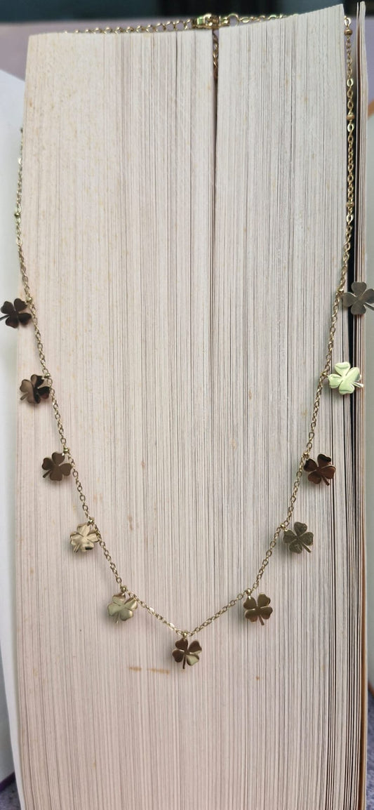 Leaf Clover Charm Necklace