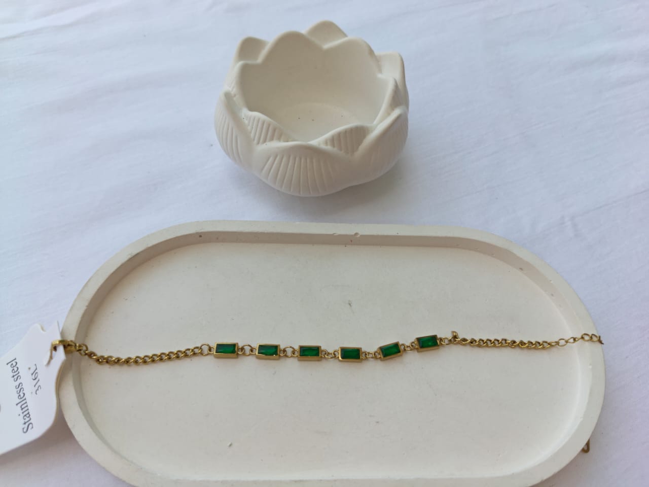 Elegant Emerald Green Stainless Steel Link Chain Bracelet (Gold Plated, 316L)