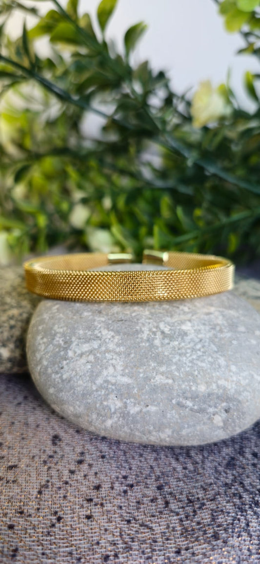 Luxury Gold Mesh Handcuff